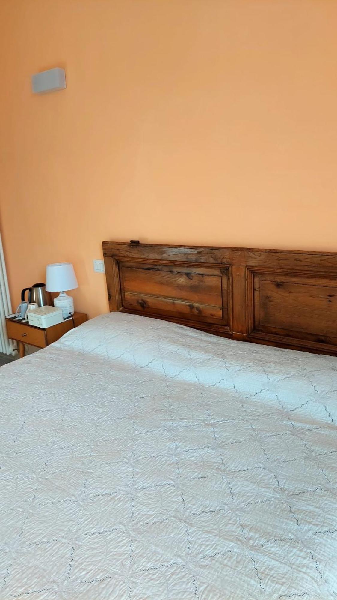 Apartamento La casa del Mago Pissignano Exterior foto